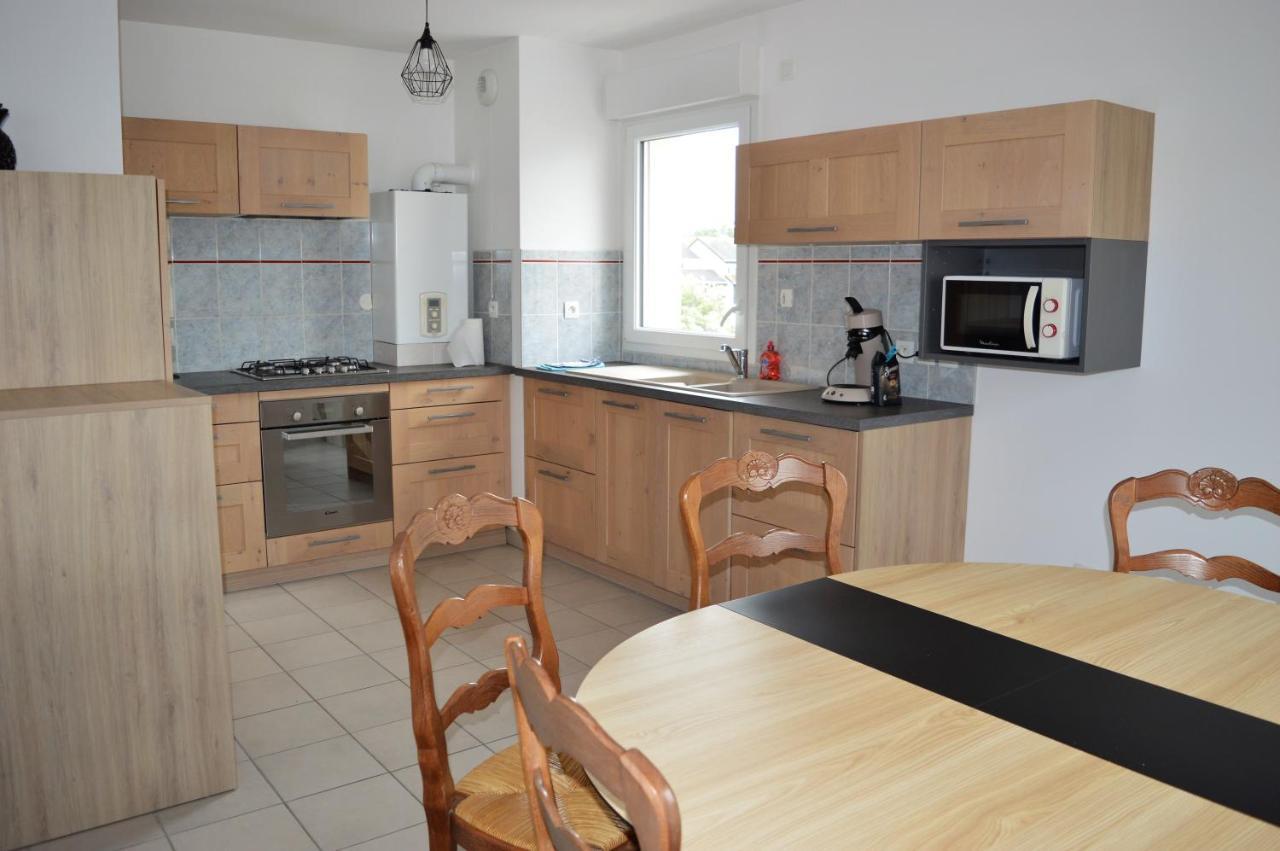 Appartement spacieux avec balcon - à 50m de la plage Courseulles-sur-Mer Exterior foto